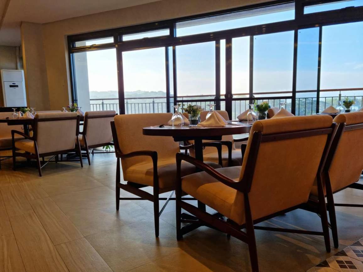 Alvea Hotel And Residences バギオ エクステリア 写真